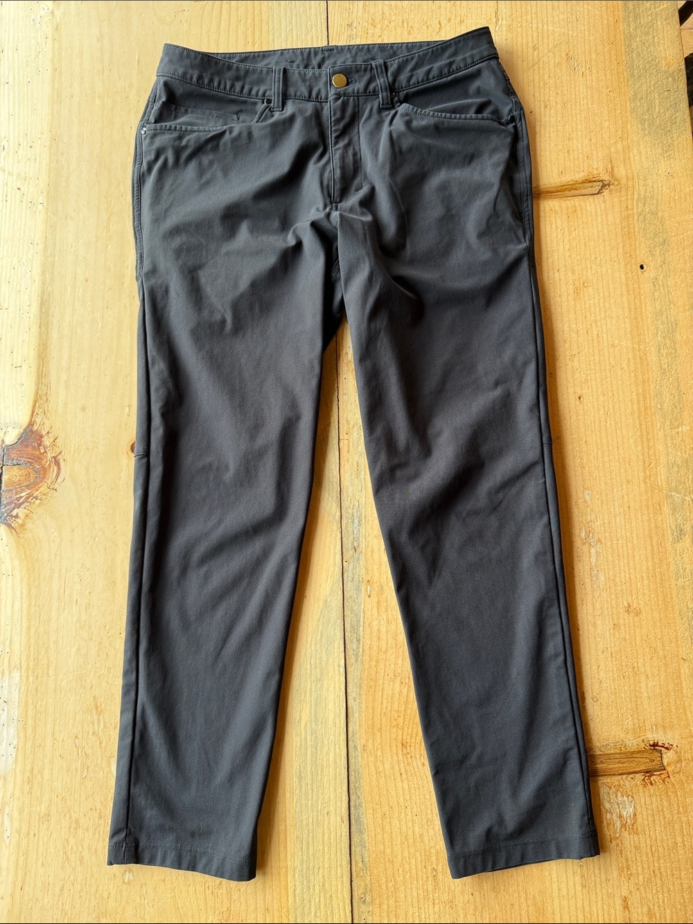 Lululemon Men’s ABC Pant Slim, W31, 32”L, Warpstreme fabric (SKU LM5AD9S)